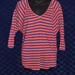 3/4 Sleeve V-Neck with Elastic Cuffs